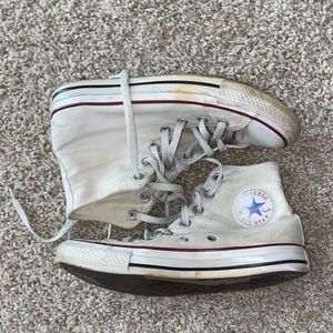 WHITE HIGH TOP CONVERSE